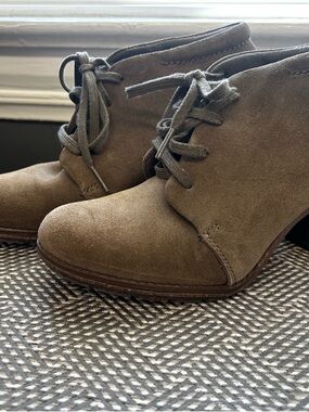 Clarks Taupe Suede Lace-Up Ankle Booties